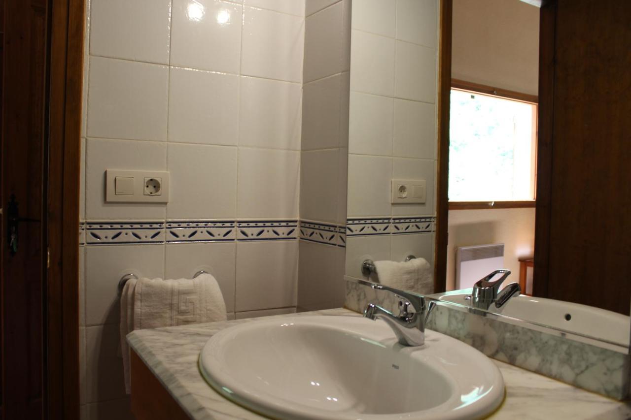 Bed and Breakfast Casa Teresina La Plana de Mont-Ros Exterior foto
