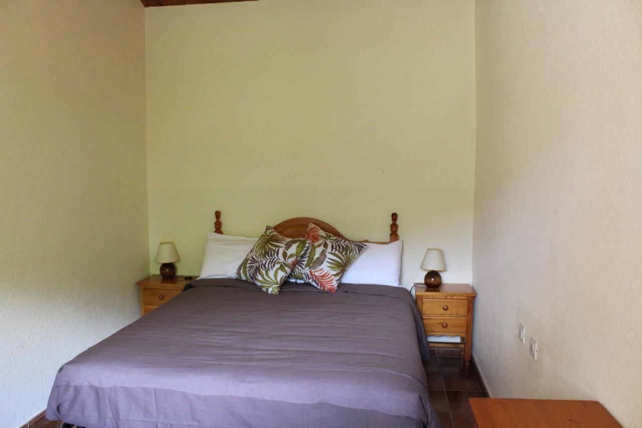 Bed and Breakfast Casa Teresina La Plana de Mont-Ros Exterior foto